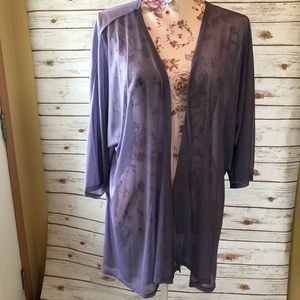 Lularoe Lindsay Kimono size Medium